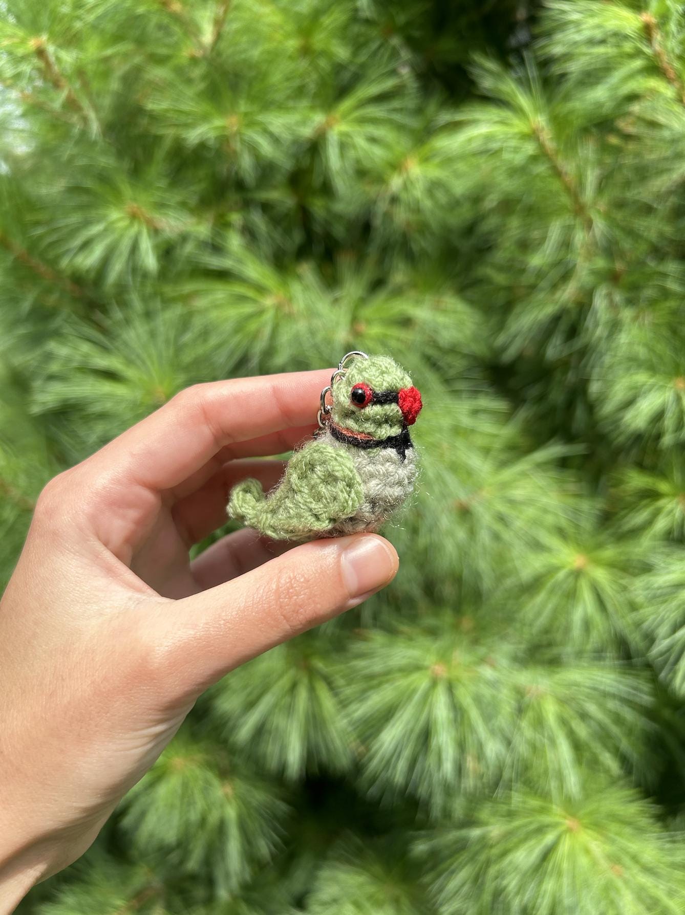 Tiny Birdies Rose-Ringed Parakeet Keychain