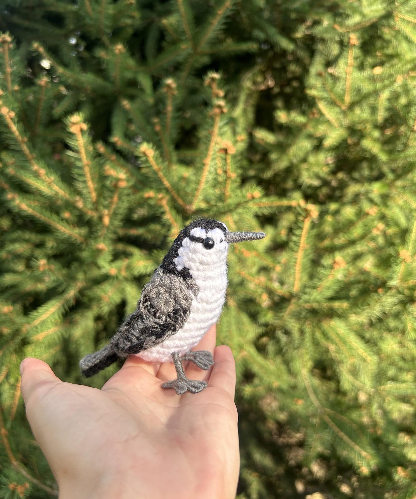 White-breasted Nuthatch Written Crochet Pattern | DIGITAL PDF