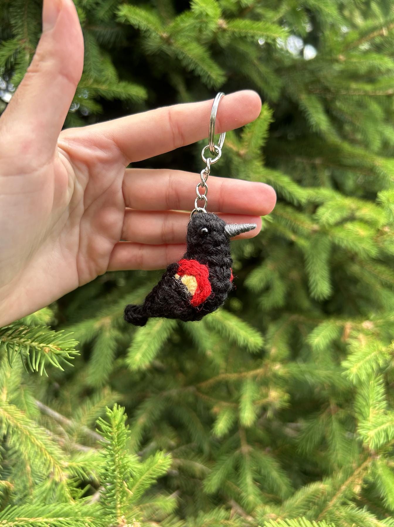Tiny Birdies Red-winged Blackbird Written Crochet Pattern | DIGITAL PDF