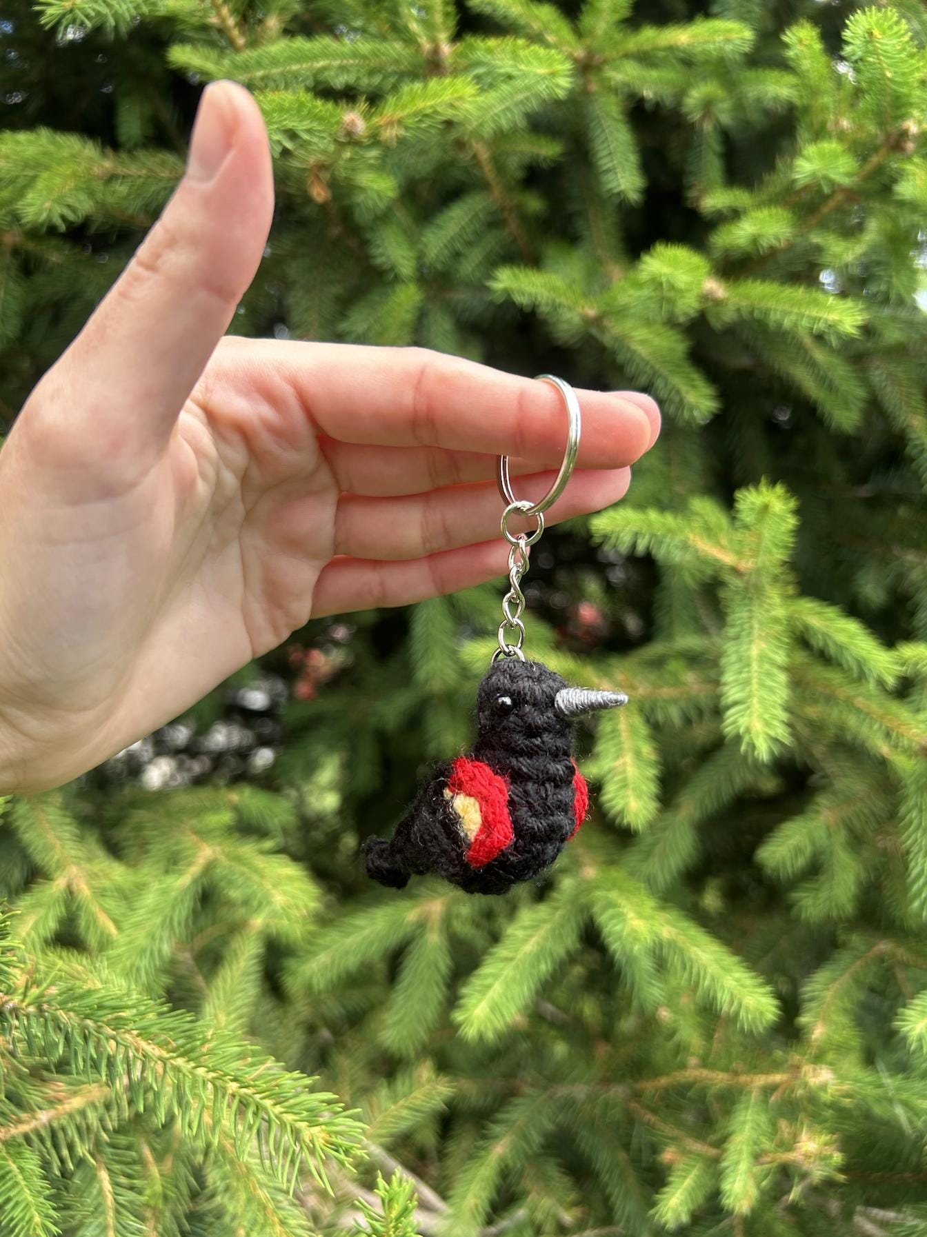 Tiny Birdies Red-winged Blackbird Written Crochet Pattern | DIGITAL PDF