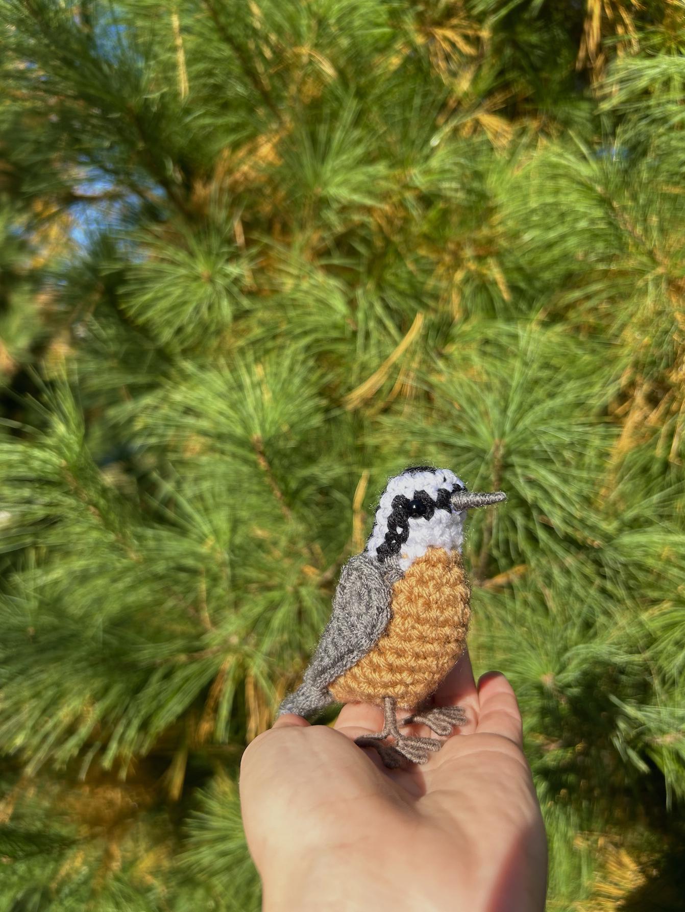 Red-breasted Nuthatch Written Crochet Pattern | DIGITAL PDF
